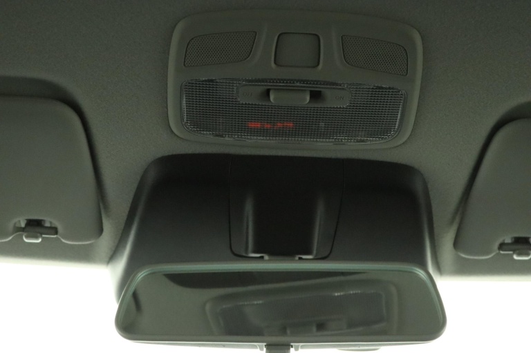 Suzuki Ignis - 1.2 Smart Hybrid Style 31