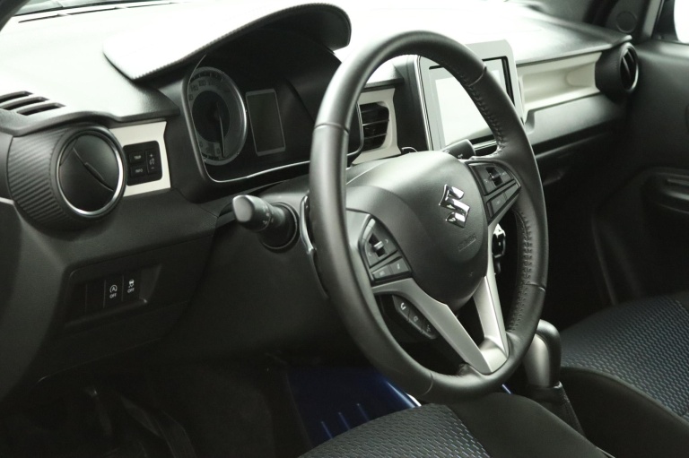 Suzuki Ignis - 1.2 Smart Hybrid Style 39