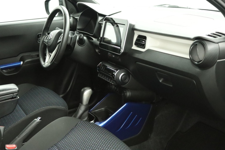Suzuki Ignis - 1.2 Smart Hybrid Style 42