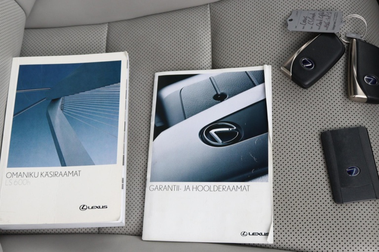 Lexus LS - LS 600h President Line 11