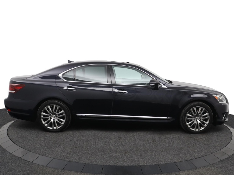 Lexus LS - LS 600h President Line 13