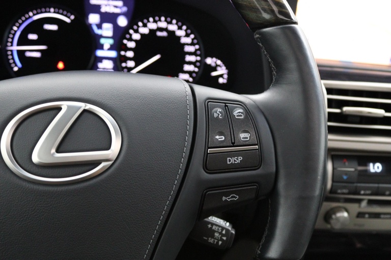 Lexus LS - LS 600h President Line 21
