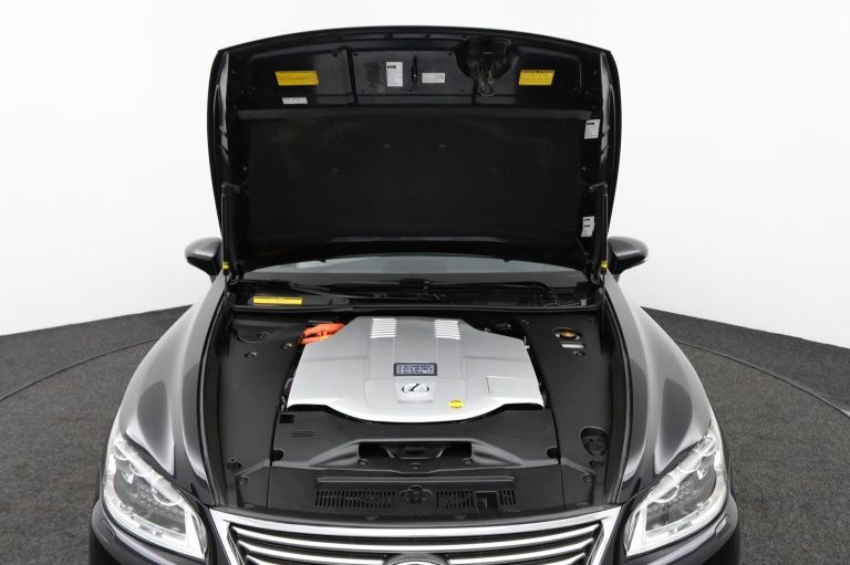 Lexus LS - LS 600h President Line 31