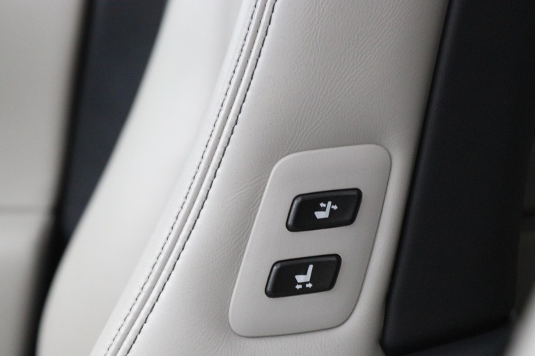 Lexus LS - LS 600h President Line 38