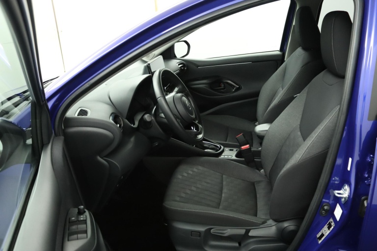 Toyota Yaris - 1.5 Hybrid 115 First Edition 17