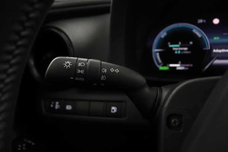 Toyota C-HR - 1.8 Hybrid 140 Dynamic 21