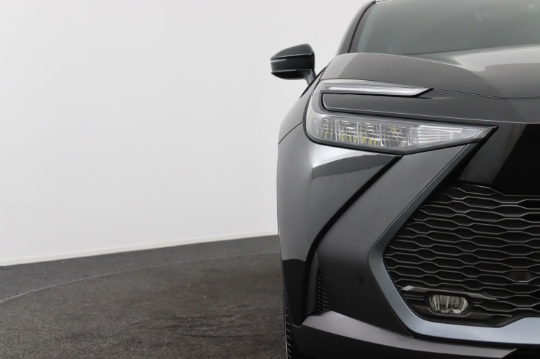 Toyota C-HR - 1.8 Hybrid 140 Dynamic 33