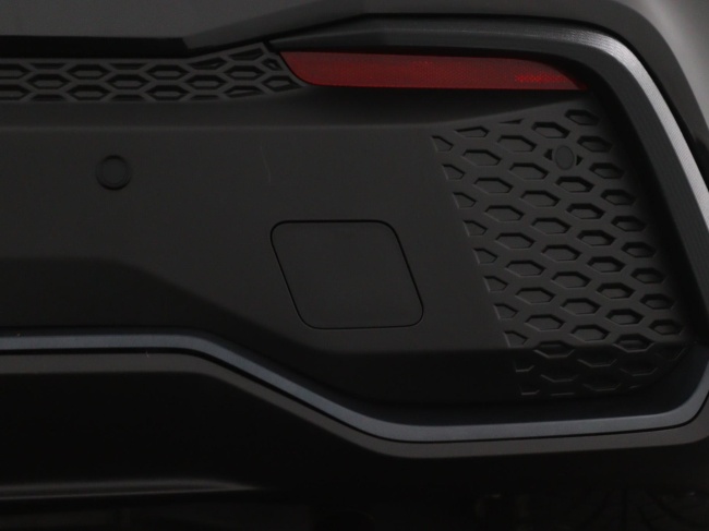 Toyota C-HR - 1.8 Hybrid 140 Dynamic