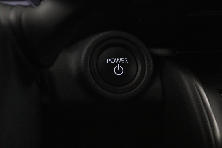Toyota C-HR - 1.8 Hybrid 140 Dynamic 40