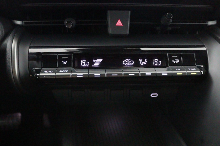 Toyota C-HR - 1.8 Hybrid 140 Dynamic 17
