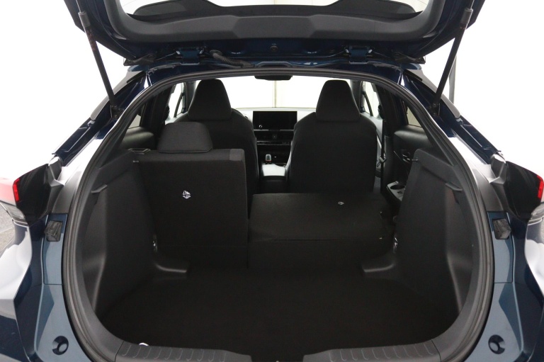 Toyota C-HR - 1.8 Hybrid 140 Dynamic 27