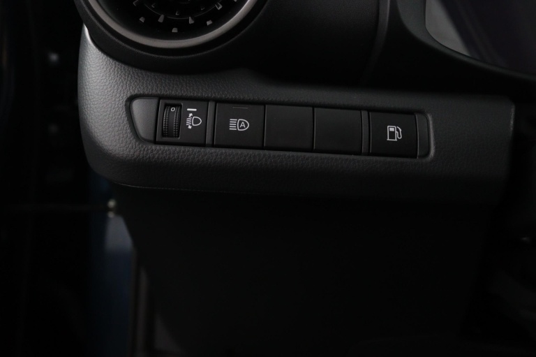 Toyota C-HR - 1.8 Hybrid 140 Dynamic 30