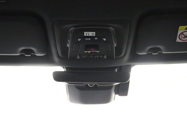 Toyota C-HR - 1.8 Hybrid 140 Dynamic 31