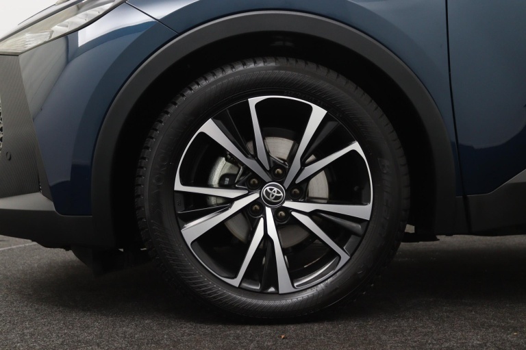 Toyota C-HR - 1.8 Hybrid 140 Dynamic 35