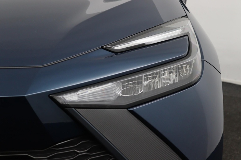 Toyota C-HR - 1.8 Hybrid 140 Dynamic 37