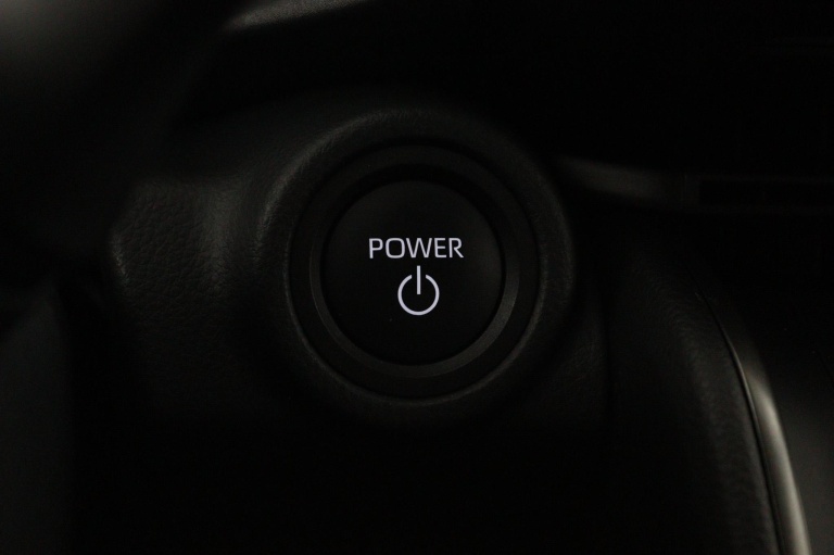 Toyota C-HR - 1.8 Hybrid 140 Dynamic 40