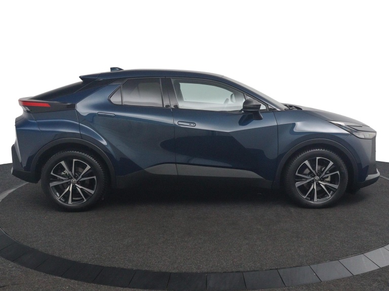 Toyota C-HR - 1.8 Hybrid 140 Dynamic 6