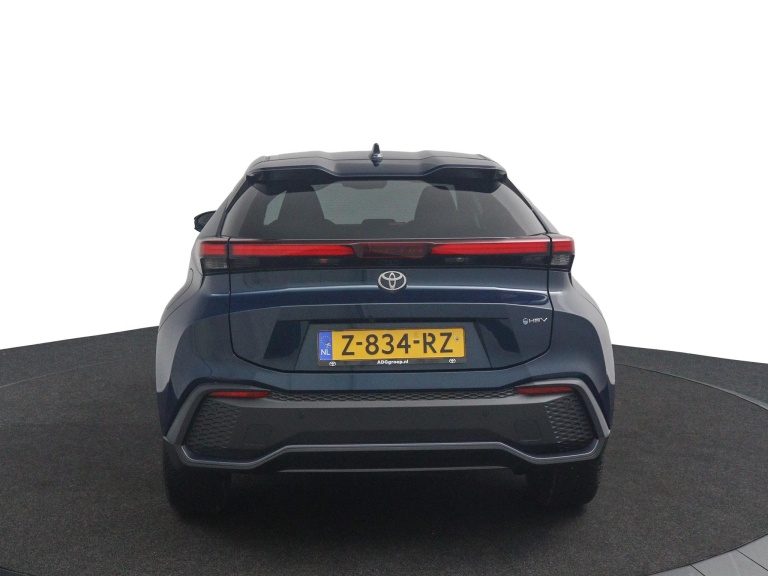 Toyota C-HR - 1.8 Hybrid 140 Dynamic 8
