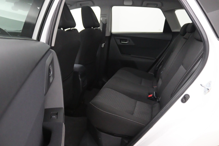 Toyota Auris Touring Sports - 1.8 Hybrid Lease 11