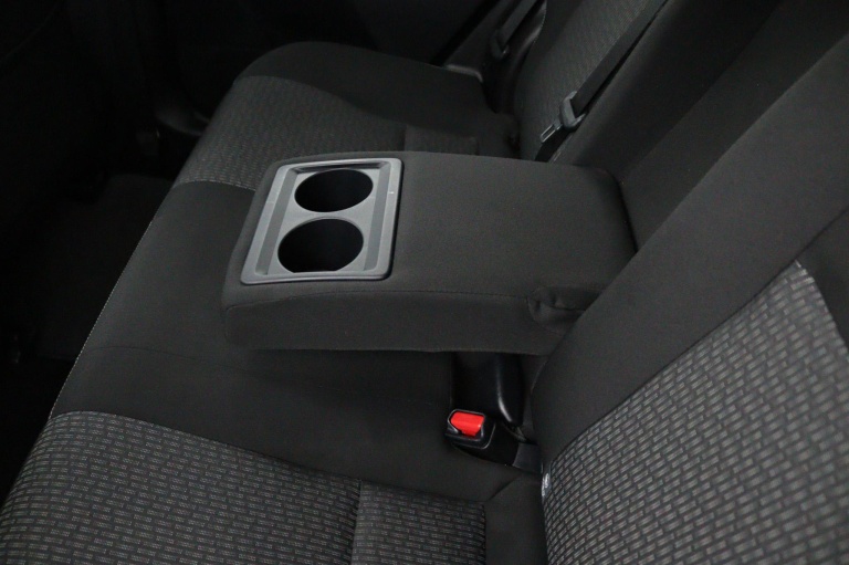 Toyota Auris Touring Sports - 1.8 Hybrid Lease 12