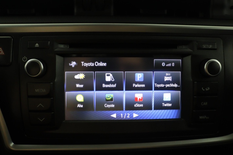 Toyota Auris Touring Sports - 1.8 Hybrid Lease 17
