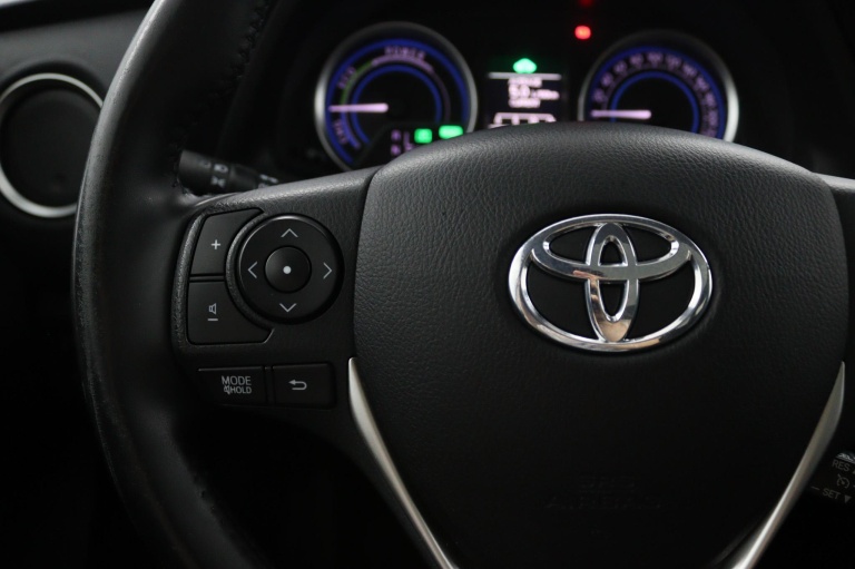 Toyota Auris Touring Sports - 1.8 Hybrid Lease 22