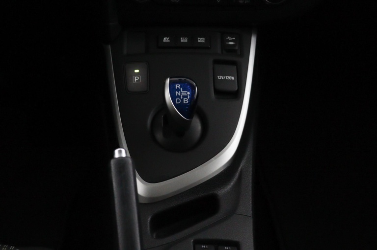 Toyota Auris Touring Sports - 1.8 Hybrid Lease 25