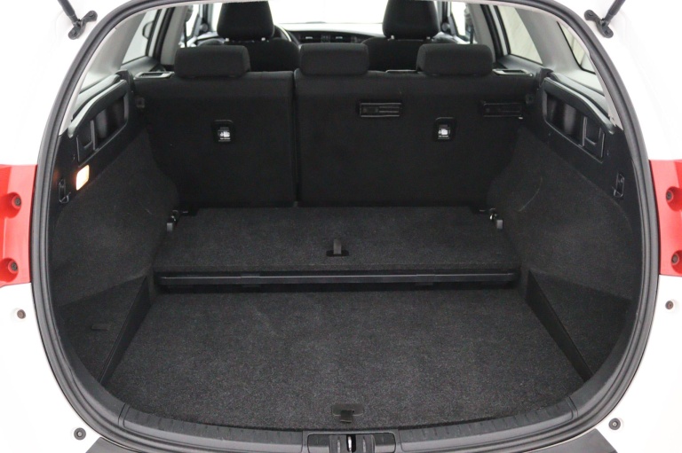 Toyota Auris Touring Sports - 1.8 Hybrid Lease 32