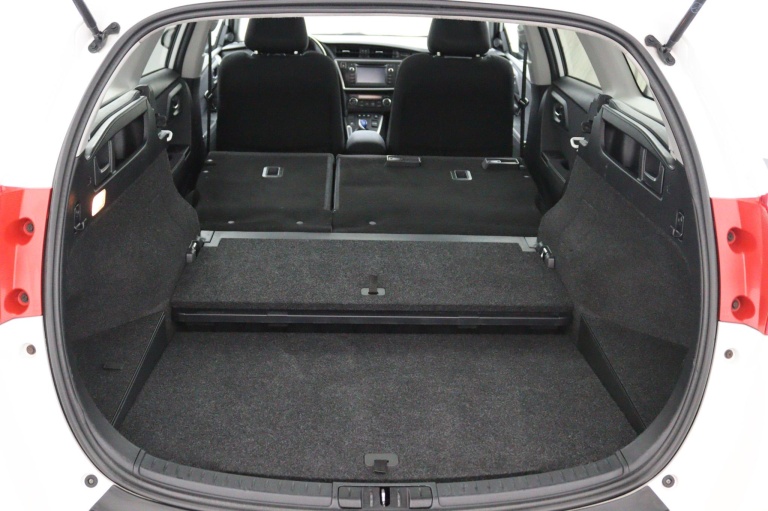 Toyota Auris Touring Sports - 1.8 Hybrid Lease 34