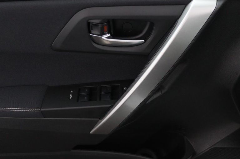 Toyota Auris Touring Sports - 1.8 Hybrid Lease 36