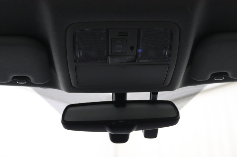 Toyota Auris Touring Sports - 1.8 Hybrid Lease 37