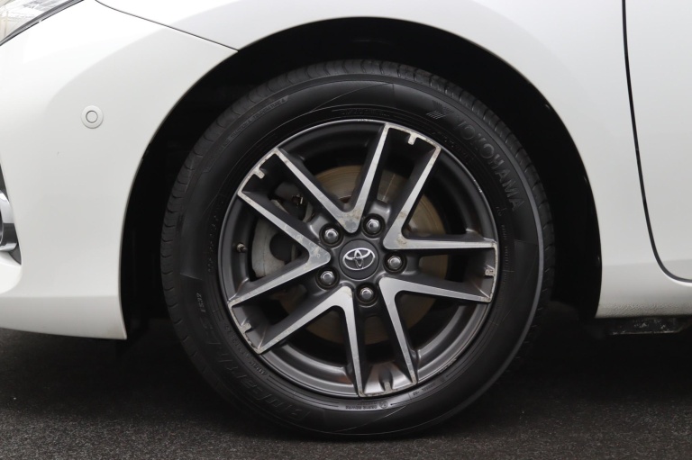 Toyota Auris Touring Sports - 1.8 Hybrid Lease 41