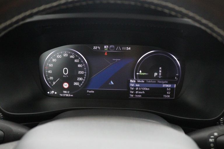 Volvo XC40 - 1.5 T5 Recharge R-Design 10