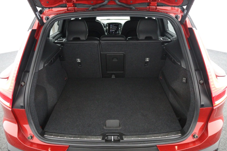 Volvo XC40 - 1.5 T5 Recharge R-Design 20
