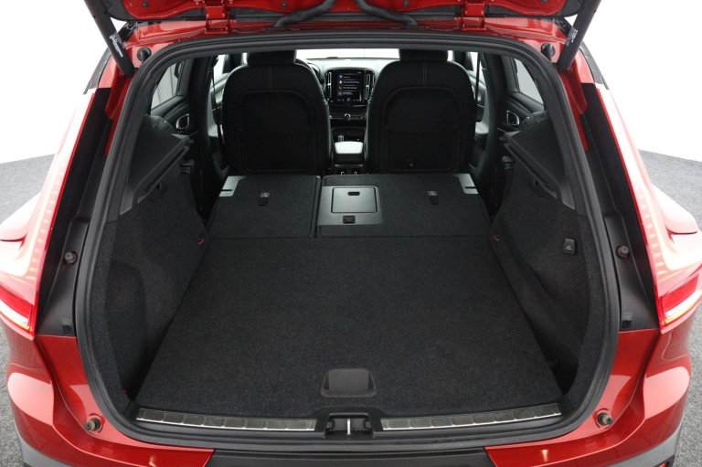 Volvo XC40 - 1.5 T5 Recharge R-Design 21