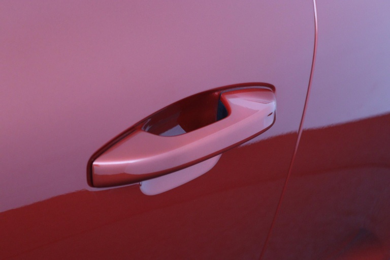 Volvo XC40 - 1.5 T5 Recharge R-Design 40