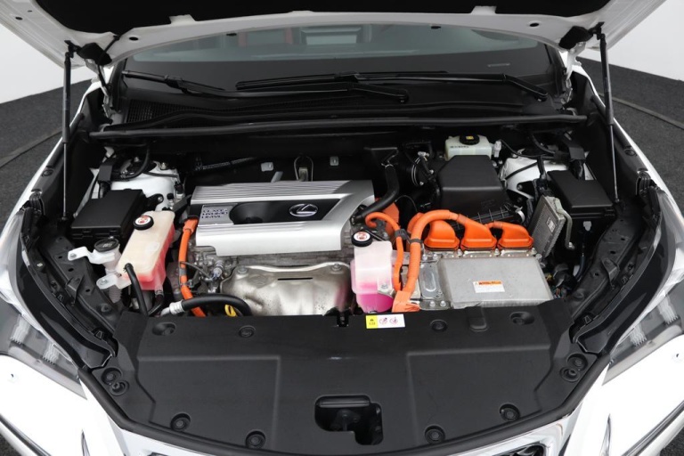 Lexus NX - 300h AWD F Sport Line 32