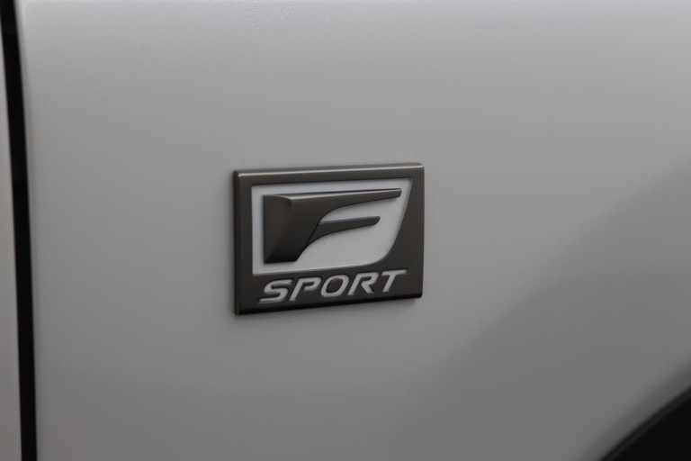 Lexus NX - 300h AWD F Sport Line 43