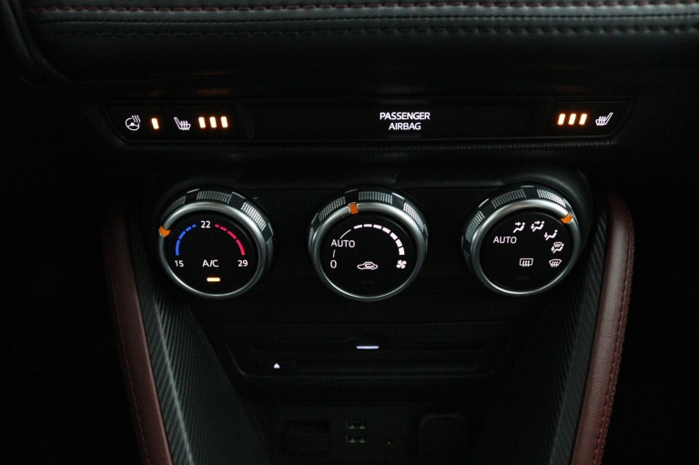 Mazda CX-3 - 2.0 SkyActiv-G 120 GT-M 18