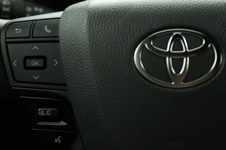 Toyota C-HR - 1.8 Hybrid 140 Dynamic 19