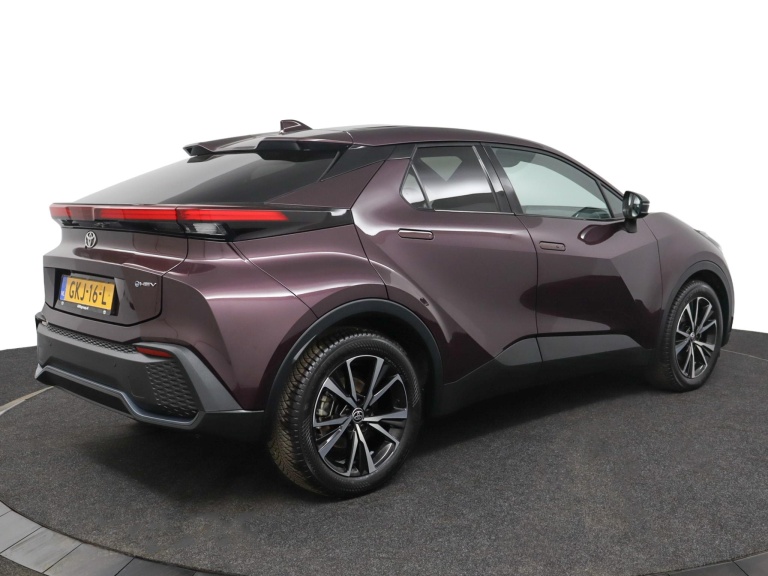 Toyota C-HR - 1.8 Hybrid 140 Dynamic 2