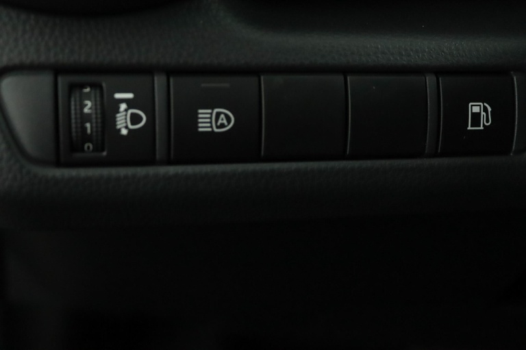 Toyota C-HR - 1.8 Hybrid 140 Dynamic 30