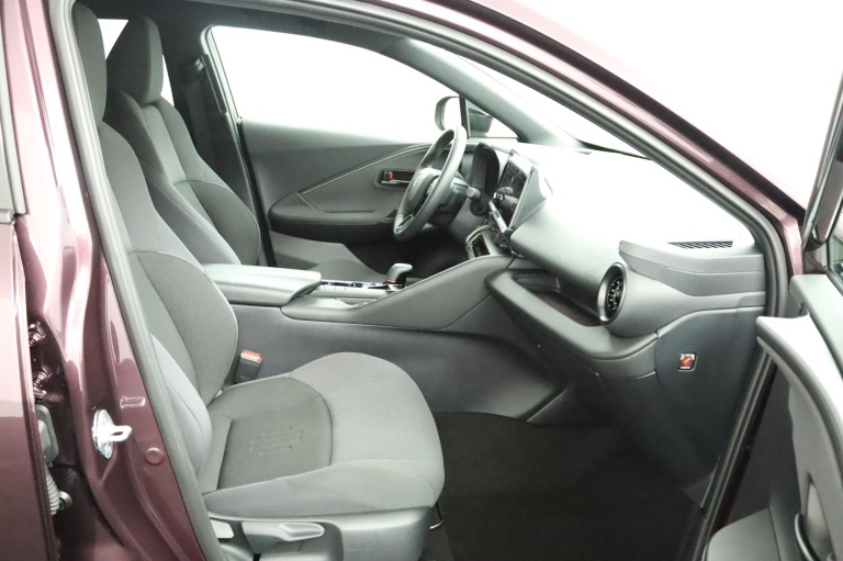 Toyota C-HR - 1.8 Hybrid 140 Dynamic 52