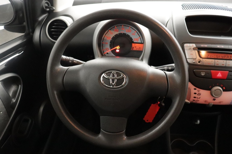Toyota Aygo - 1.0 VVT-i Now 17