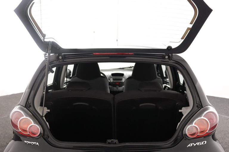 Toyota Aygo - 1.0 VVT-i Now 21