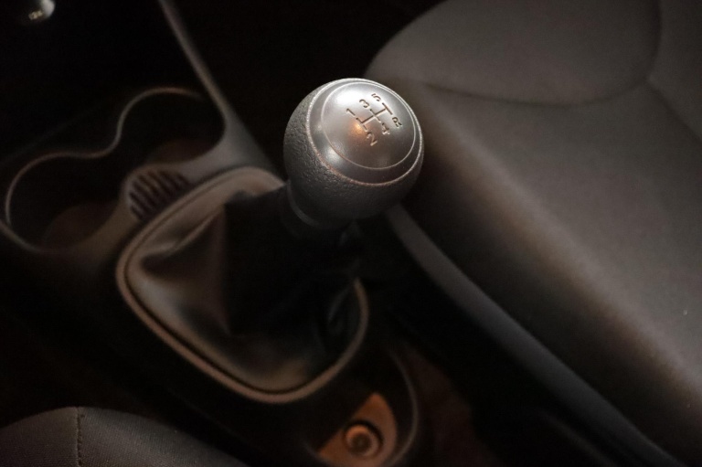 Toyota Aygo - 1.0 VVT-i Now 25
