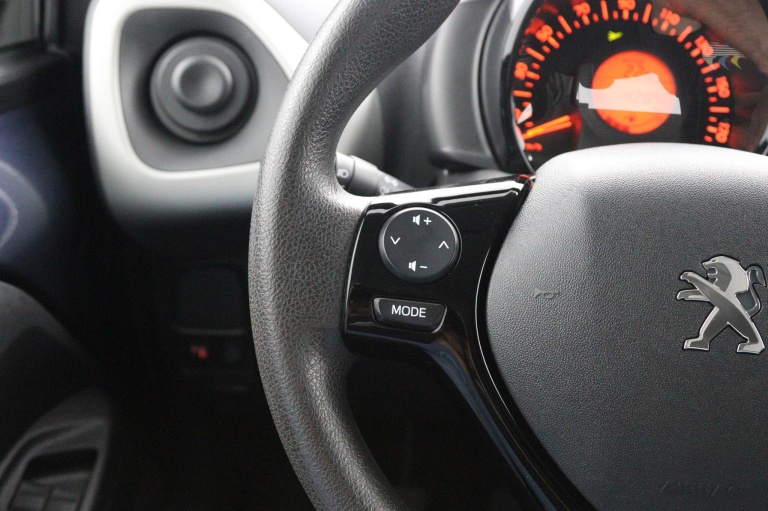 Peugeot 108 - 1.0 e-VTi Blue Lion 15