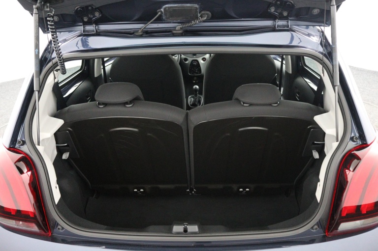 Peugeot 108 - 1.0 e-VTi Blue Lion 18