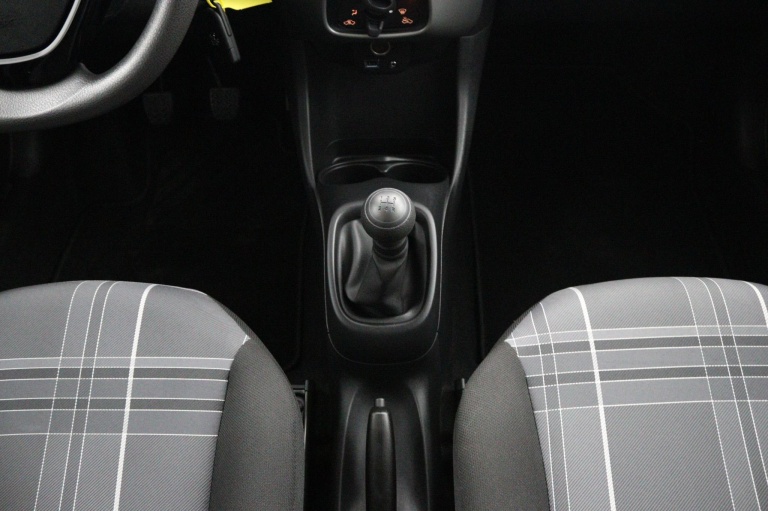 Peugeot 108 - 1.0 e-VTi Blue Lion 21