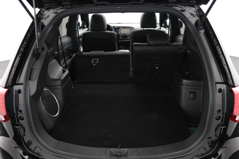 Mitsubishi Outlander - 2.4 PHEV Instyle 21